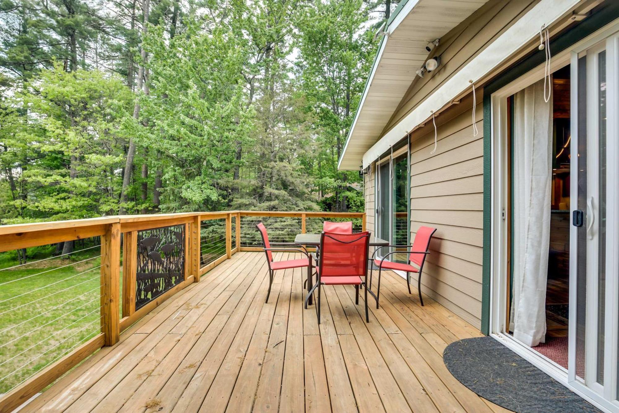 Waterfront Eagle River Home With Dock And Fire Pit! Exterior foto